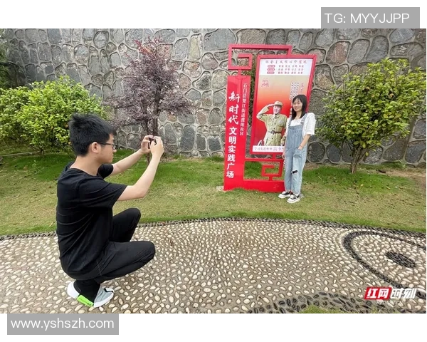 足球明星的文化程度排行榜揭示了他们的教育背景与职业生涯的关系 足球明星的文化程度排行榜揭示了他们的教育背景与职业生涯的关系