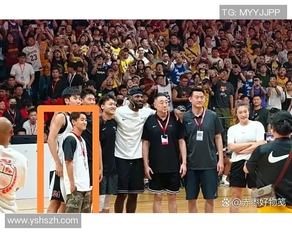 篮球明星与足球明星身材对比探讨运动员体型的差异与影响